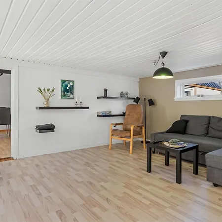 Emelia - 4-2km From The Sea By Interhome Hébergement de vacances Laeso